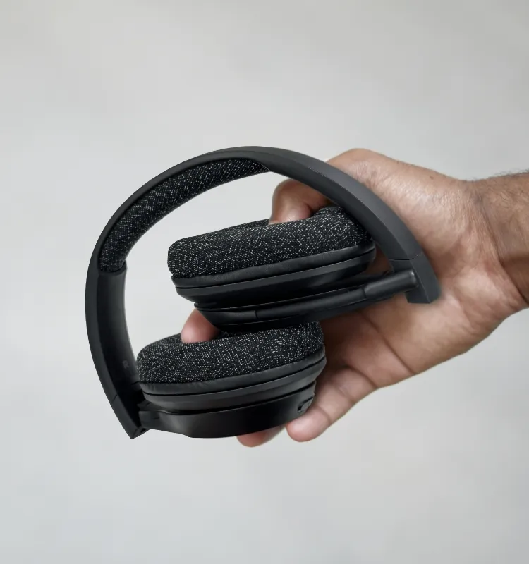 Belkin SoundForm Adapt Wireless Over-Ear Headset overview 4