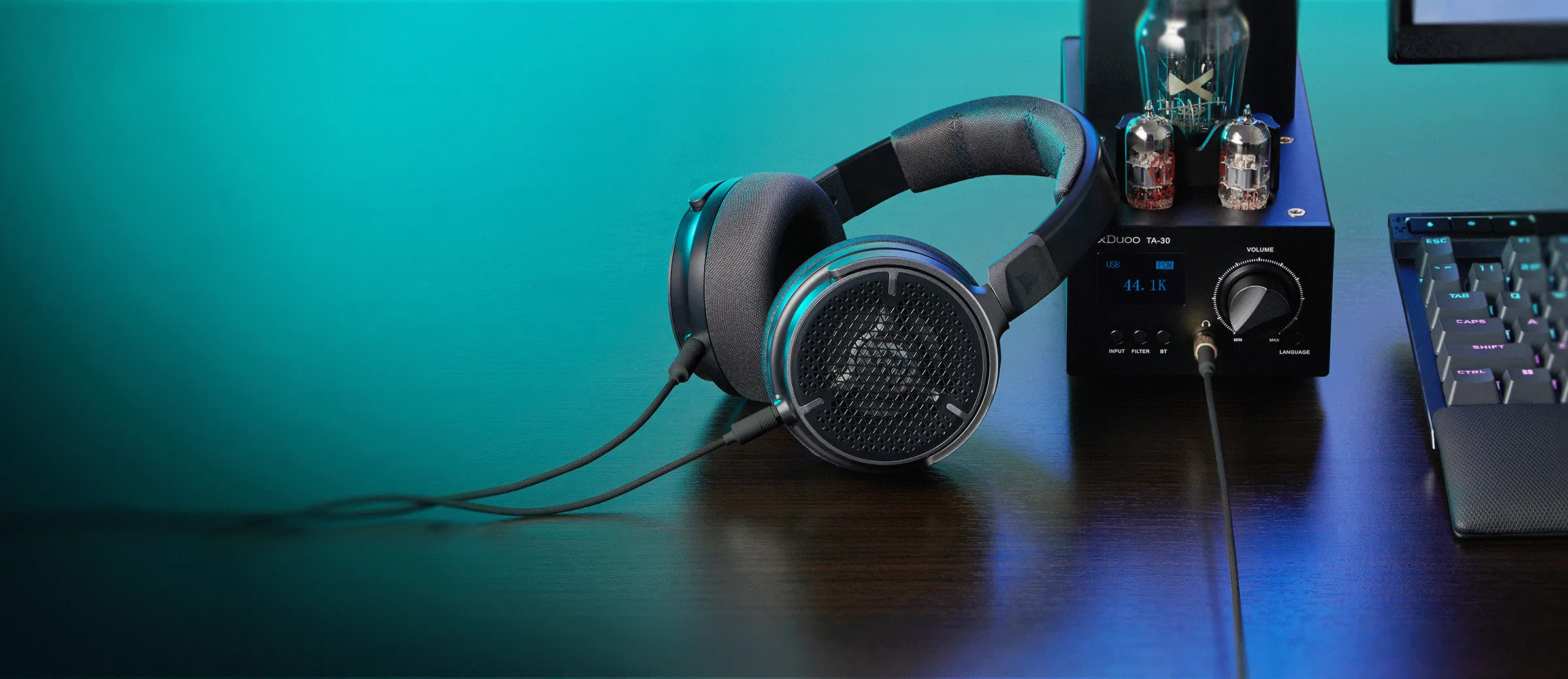Corsair Virtuoso PRO Open Back Wired Gaming Headset Carbon overview 9