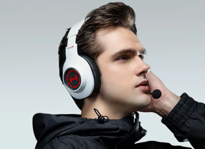 Edifier G2 II 7.1 Surround Sound Gaming Headphones (White) overview 4