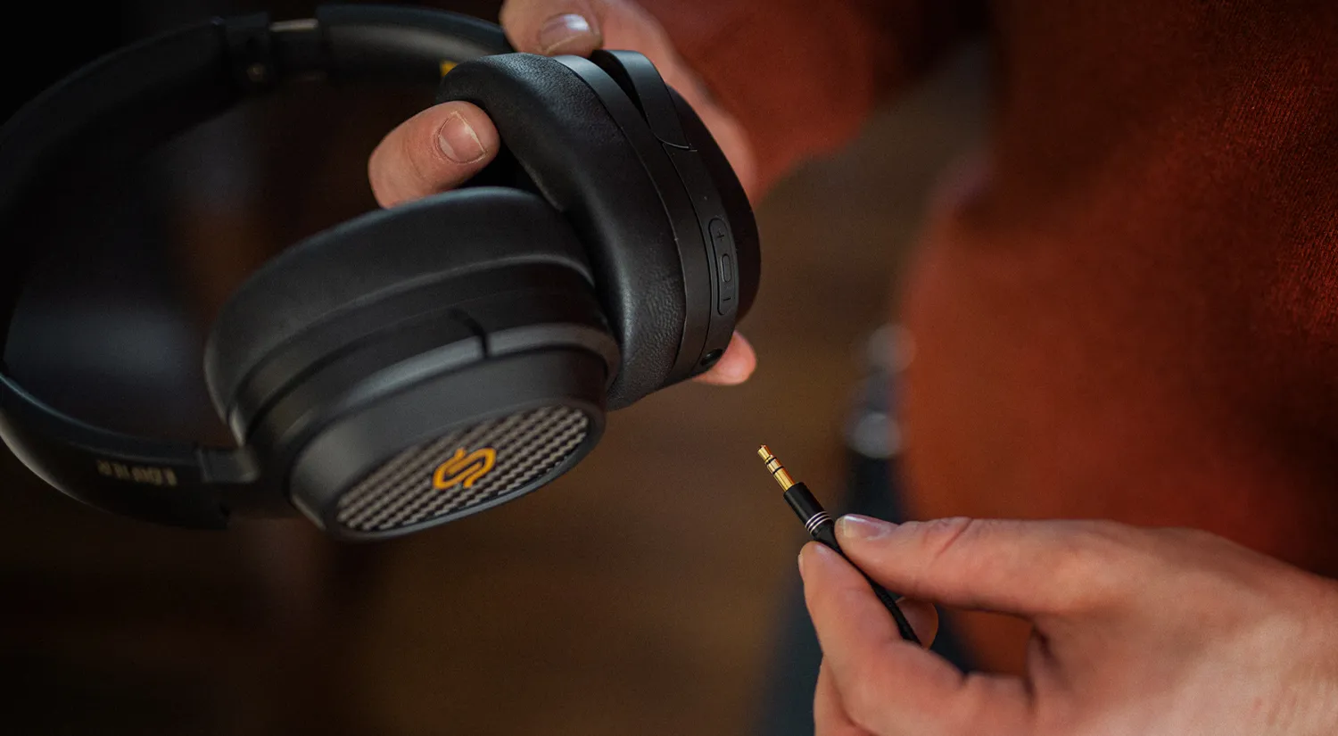 Edifier S3 Hi-Res Planar Driver Wireless Active Noise-Canceling Headphones overview 11