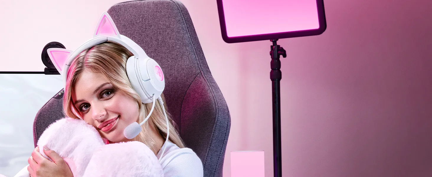 Razer Kraken Kitty V2 Wired RGB Headset (White Edition) overview 1