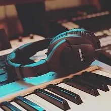 Sennheiser HD 280 PRO Wired Over Ear Headphones (Black) overview 4