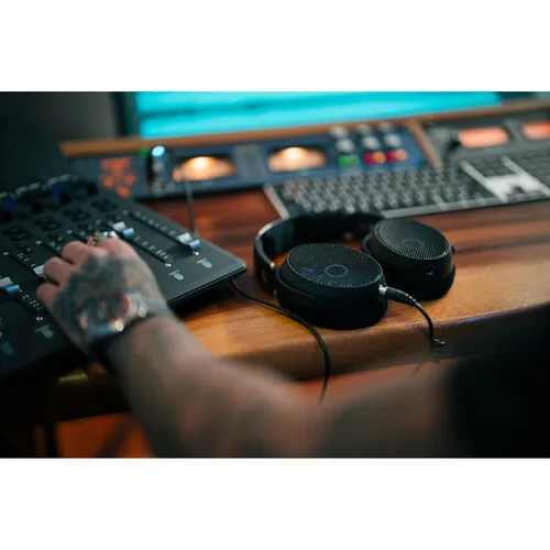 Sennheiser HD 490 Pro Professional Reference Studio Over ear Headphones (Black) overview 5