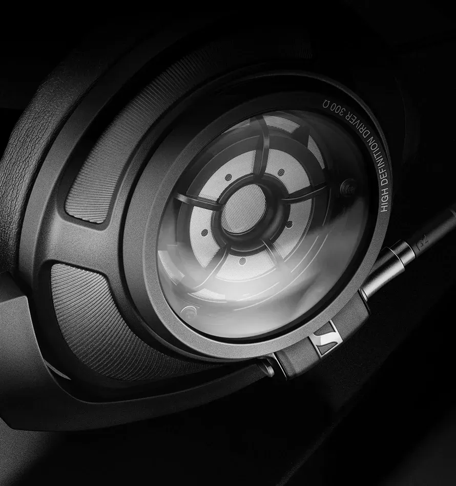 Sennheiser HD 820 Closed-Back Hi-Res Audiophile Headphones, German Precision, 56 mm Ring Radiator Transducers overview 2