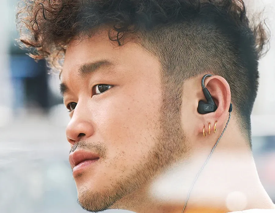 Sennheiser IE 200 in-Ear Audiophile Headphones, German Design, 7mm Wide Band Driver, Detachable MMCX Cable, Flexible Ear Hooks, Balanced Tuning overview 5