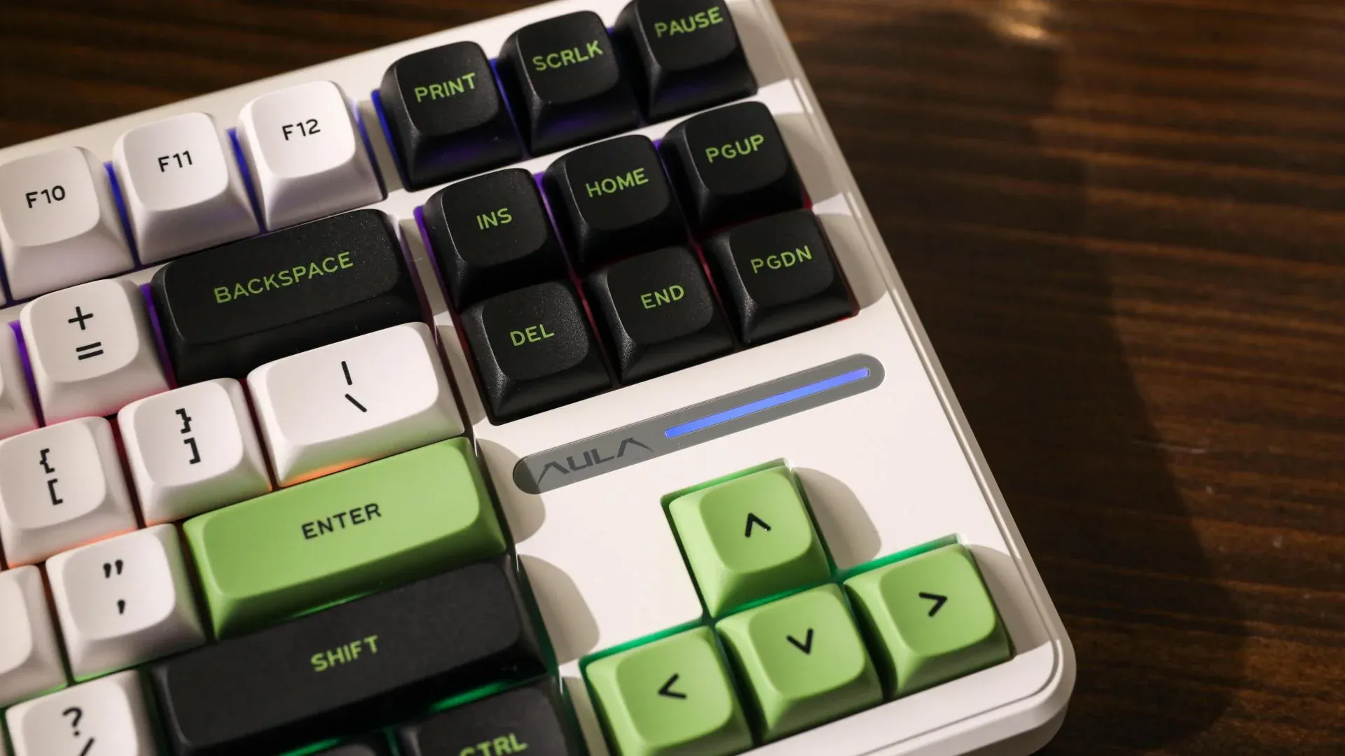 AULA F87 Wireless Trio Mode Mechanical Gaming Keyboard | 3 in One Gasket Hot Swappable Gray Wood V3 Switch Keyboard | RGB Backlit Gaming Keyboard | 2.4GHz/Type-C/Bluetooth Mechanical Keyboard (Green + White – Gray Wood Switch V3) overview 5