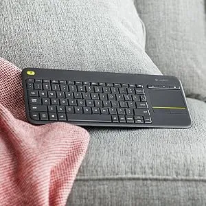 Logitech K400 Plus Wireless Touch Keyboard (Black) overview 2