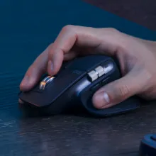 Logitech MX Keys S Combo Wireless Keyboard and Mouse with Wrist rest overview 4