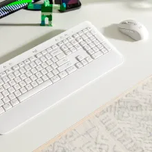Logitech Signature K650 Wireless Keyboard White overview 6