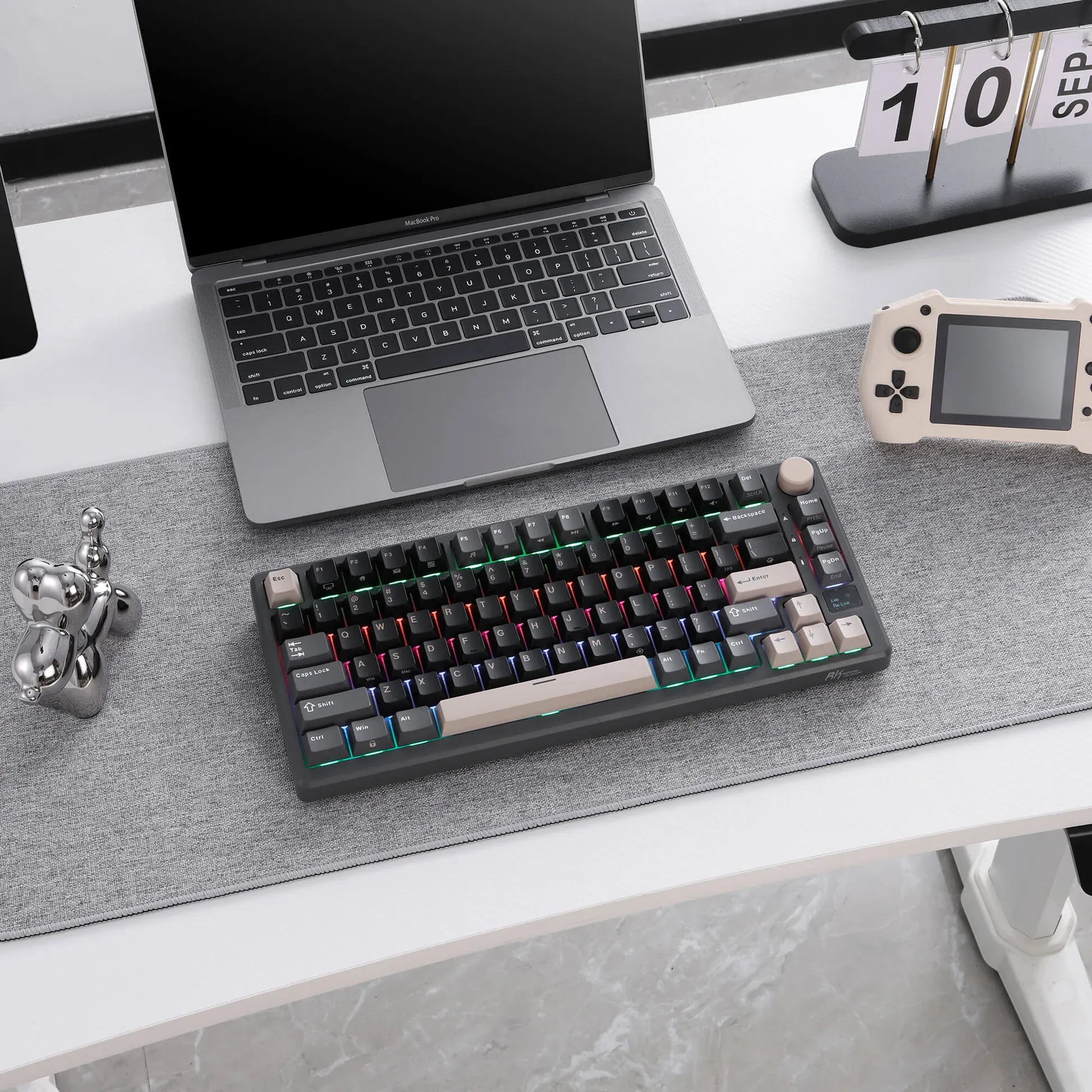RK ROYAL KLUDGE M75 Phantom Mechanical Keyboard Blue Switch overview 1