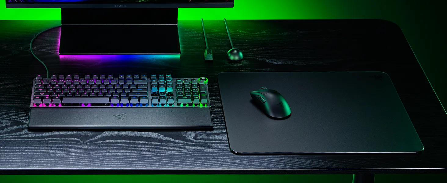 Razer Huntsman V3 Pro 8KHz Analog Optical Esports Keyboard (RZ03-05530100-R3M1) overview 2