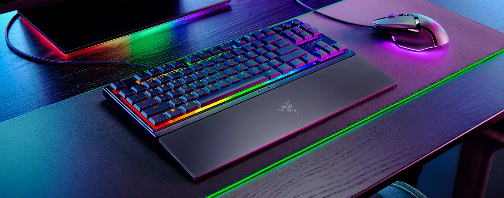 Razer Ornata V3 Tenkeyless Low Profile Gaming Keyboard overview 3
