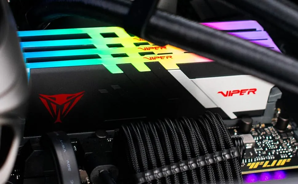 Patriot Viper Venom RGB DDR5 32GB (1X32GB) 6000MHz CL30 1.35v UDIMM Desktop Gaming Memory (PVVR532G60C30) overview 2