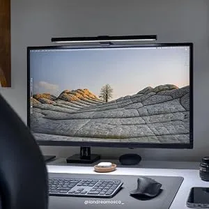 BenQ ScreenBar E-Reading LED Computer Monitor overview 14