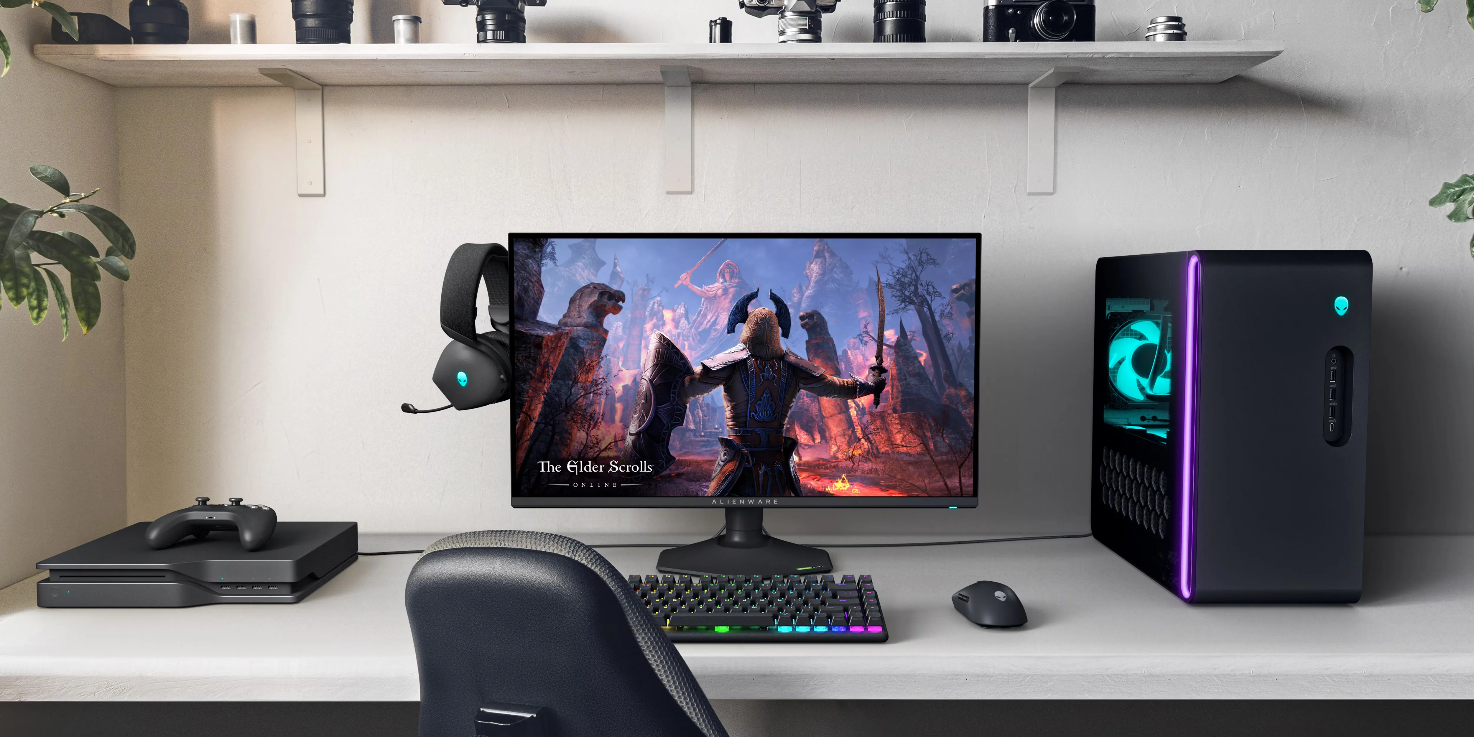 Dell Alienware 27 4K Dual-Resolution Gaming Monitor - AW2725QF overview 1