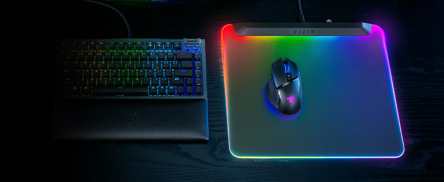 Razer Firefly V2 Pro RGB Gaming Mouse Pad overview 2