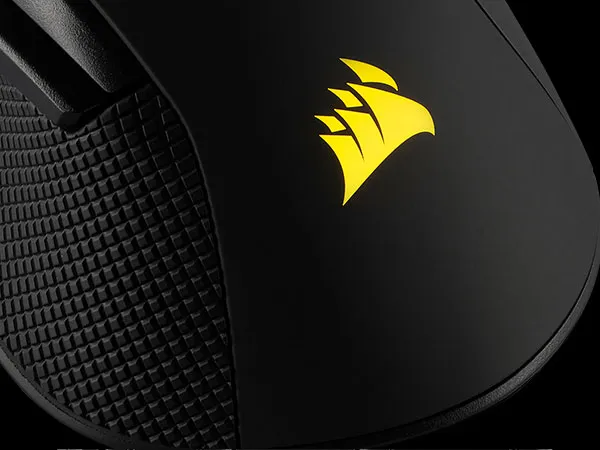 Corsair IRONCLAW RGB Gaming Mouse overview 7