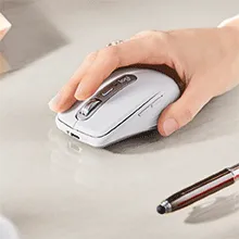 Logitech MX Anywhere 3 Wireless Mouse - Mac overview 2