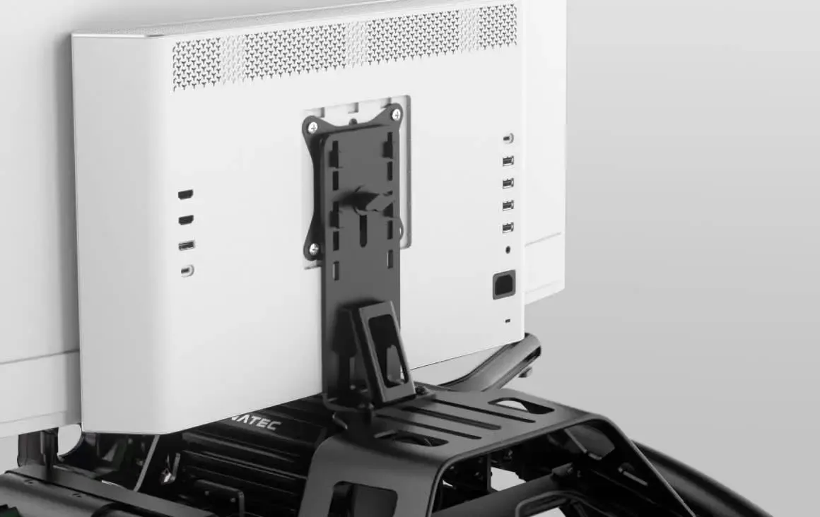 Fanatec ClubSport GT Cockpit (White) overview 3