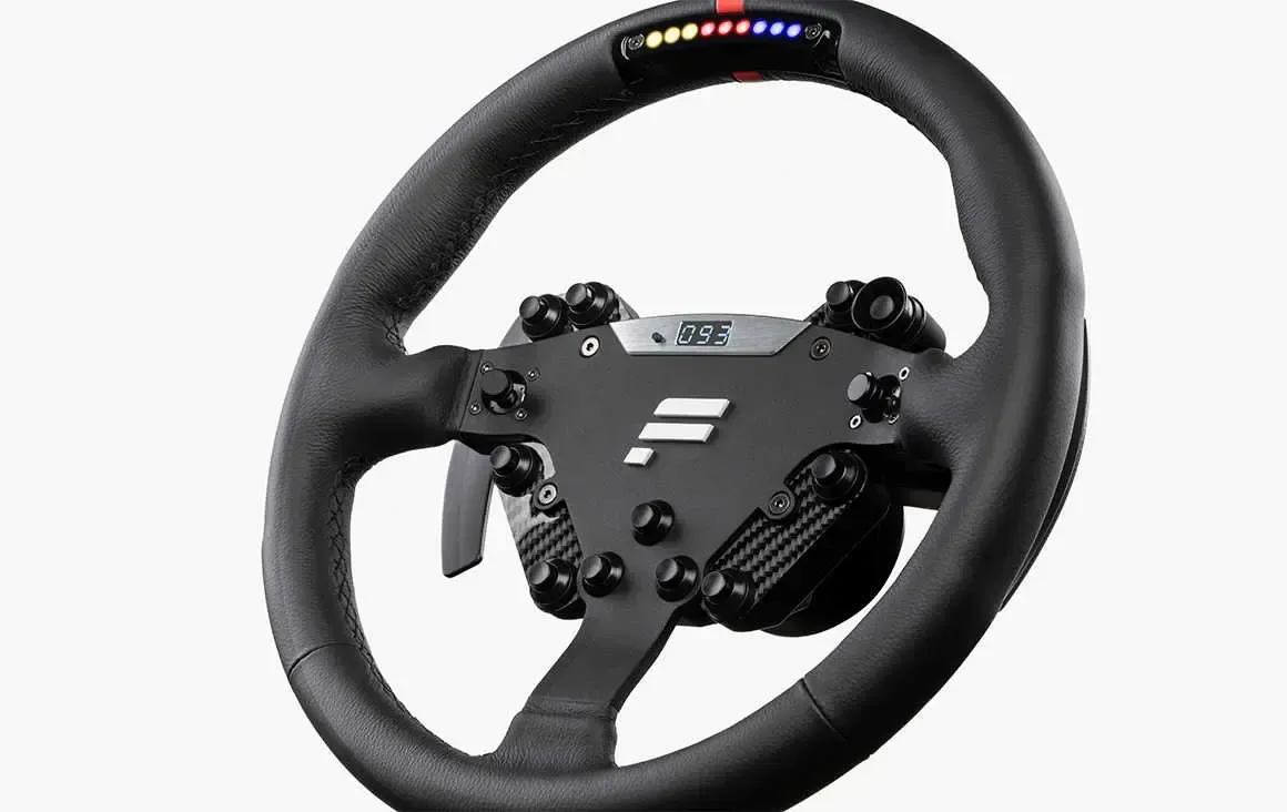 Fanatec ClubSport Steering Wheel RS overview 1