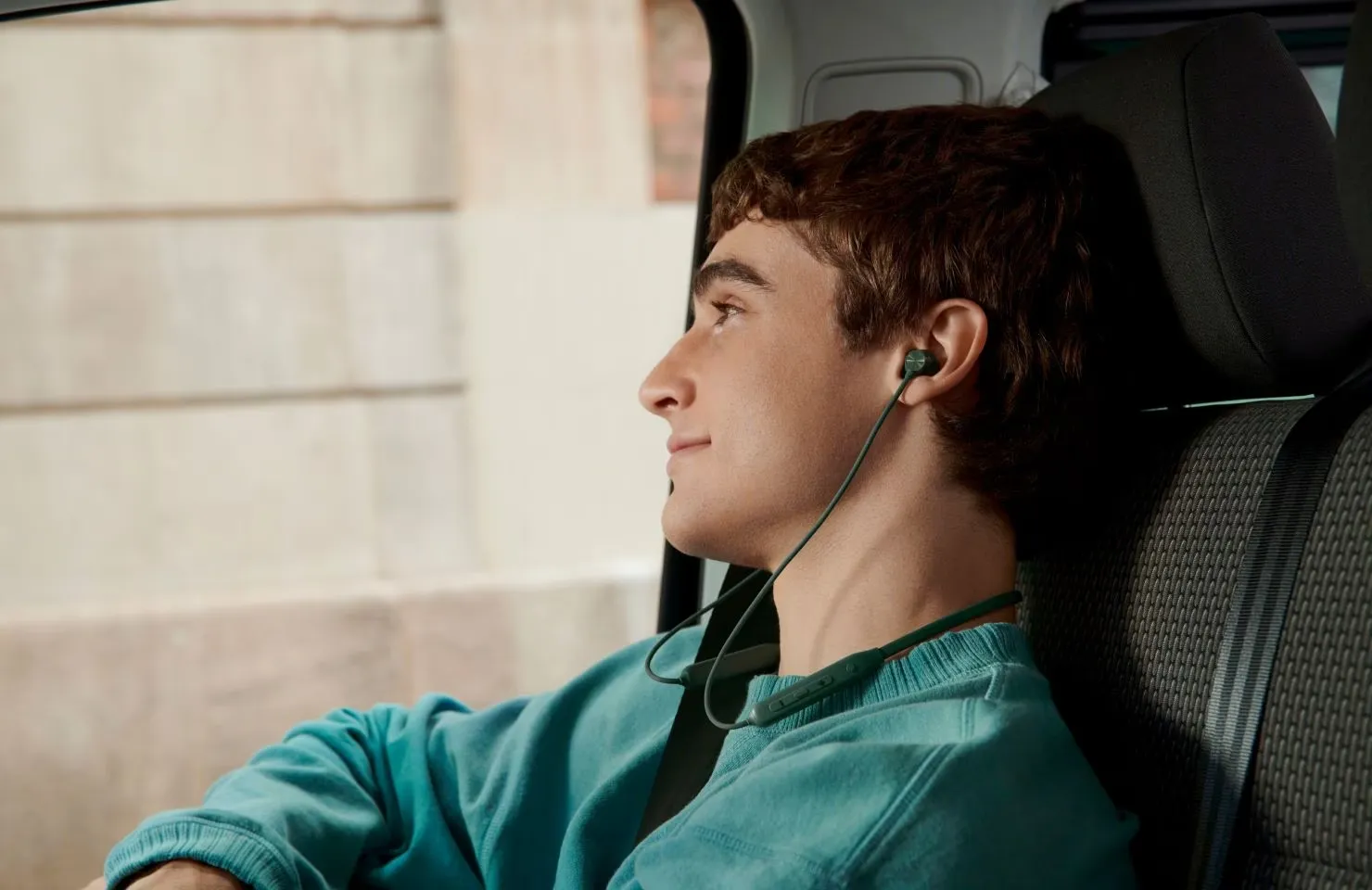 OnePlus Bullets Wireless Z2 ANC Bluetooth in Ear Earphones with Mic 45dB Hybrid (Grand Green) overview 6