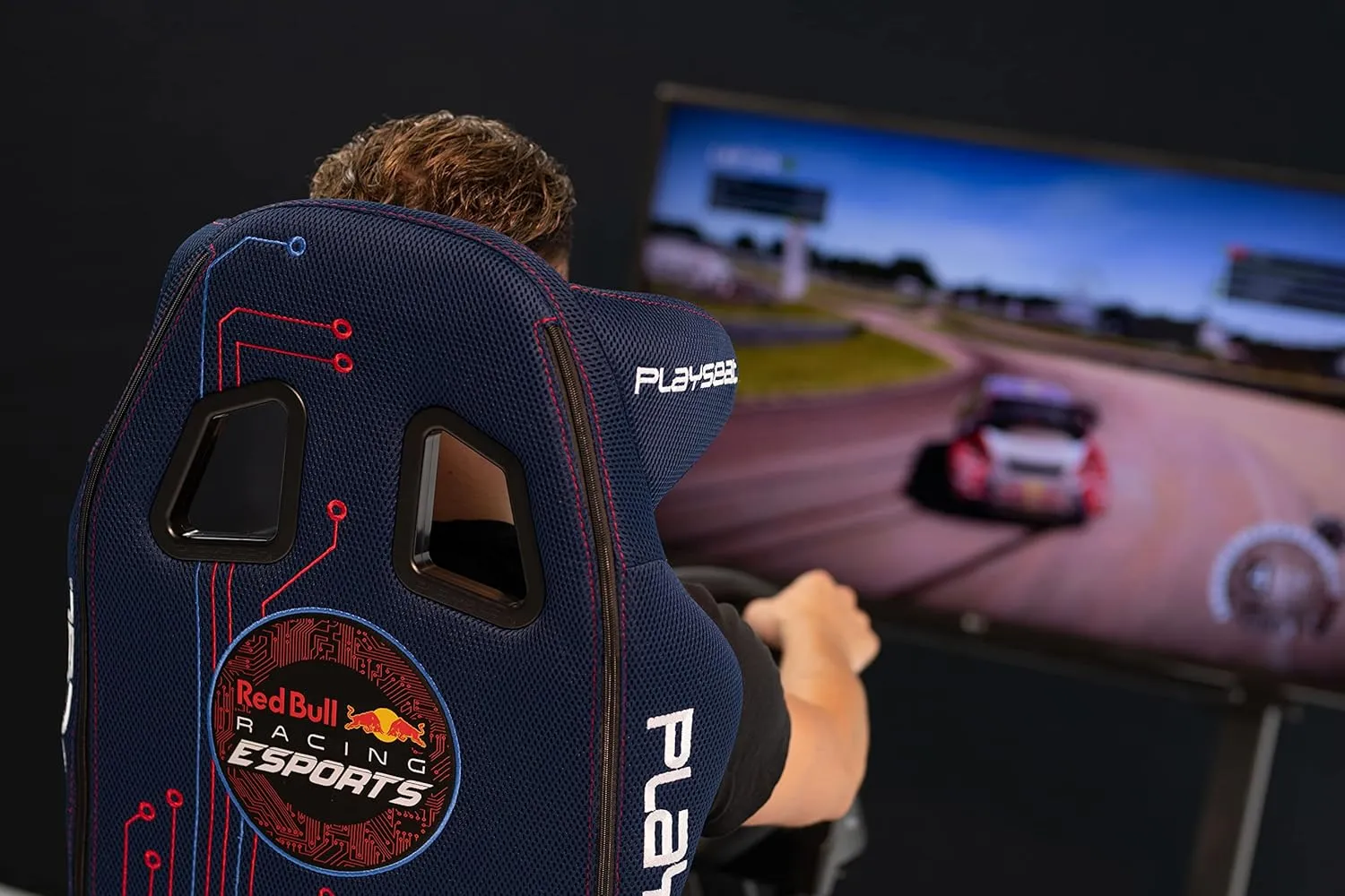 Playseat Evolution PRO Racing Seat RER.00308 (Red Bull Racing Esports) overview 1