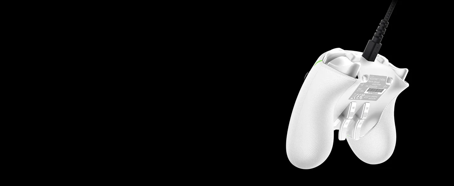 Razer Wolverine V2 Chroma Wired (White) overview 4