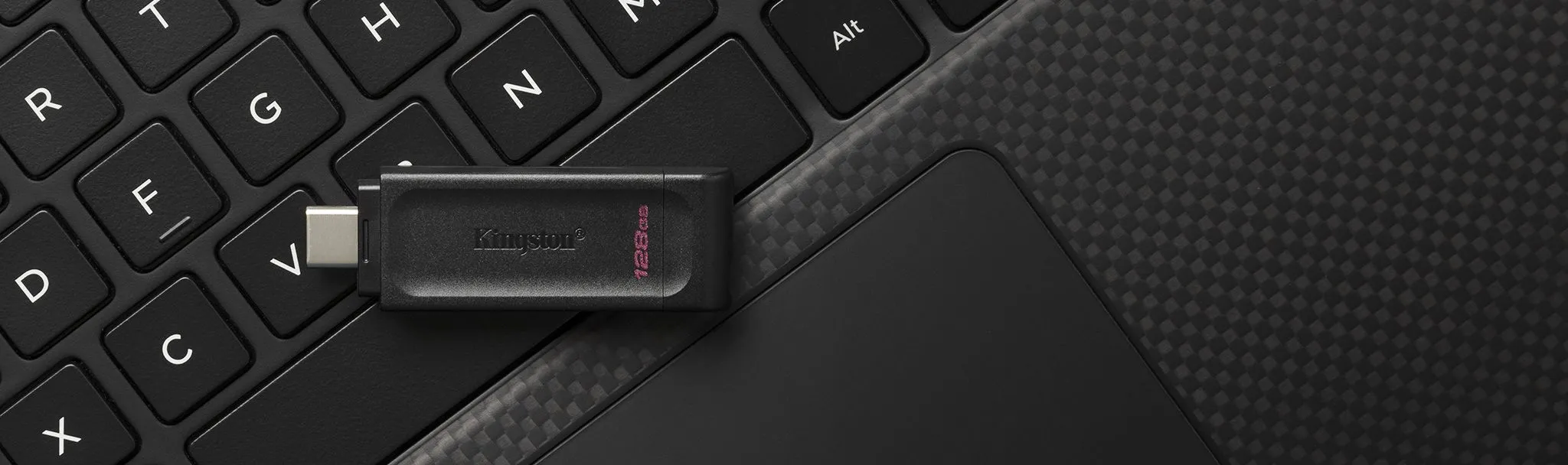Kingston 256GB DataTraveler 70 USB 3.2 Gen 1 Type-C Flash Drive overview 3