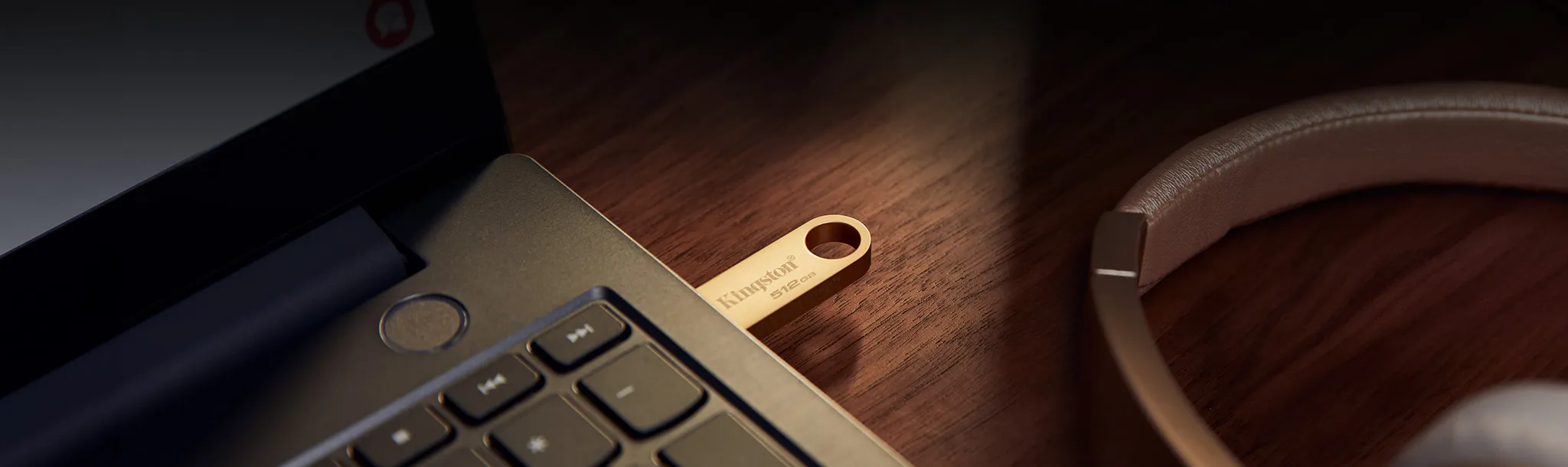 Kingston DataTraveler SE9 G3 256GB USB Flash Drive | USB 3.2 Gen 1 Speed | Up to 220MB/s | Premium Metal Casing | DTSE9G3/256GB overview 3