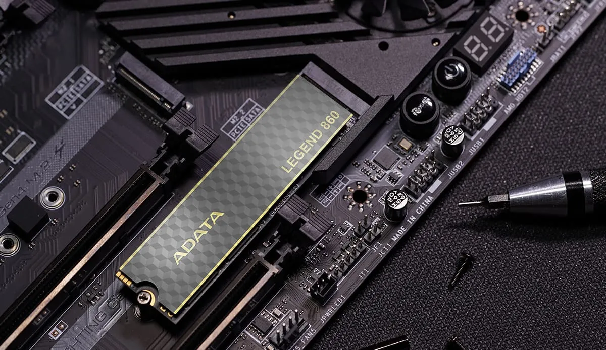 ADATA 1TB Legend 860 M.2 2280 PCIe4 NVMe Gen4 SSD overview 6