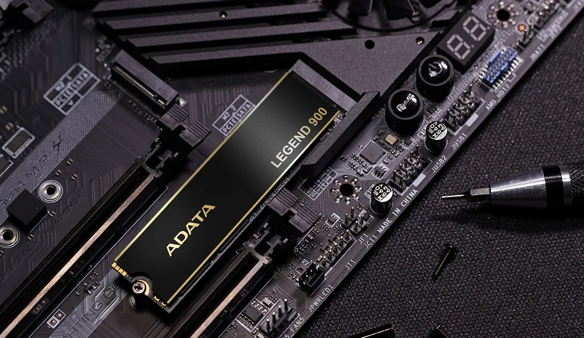 Adata Legend 900 Pro 1TB NVMe Gen4 M.2 SSD overview 5