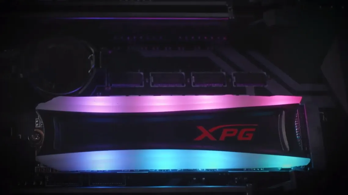 Adata XPG Spectrix S40G 256GB RGB M.2 NVMe overview 1