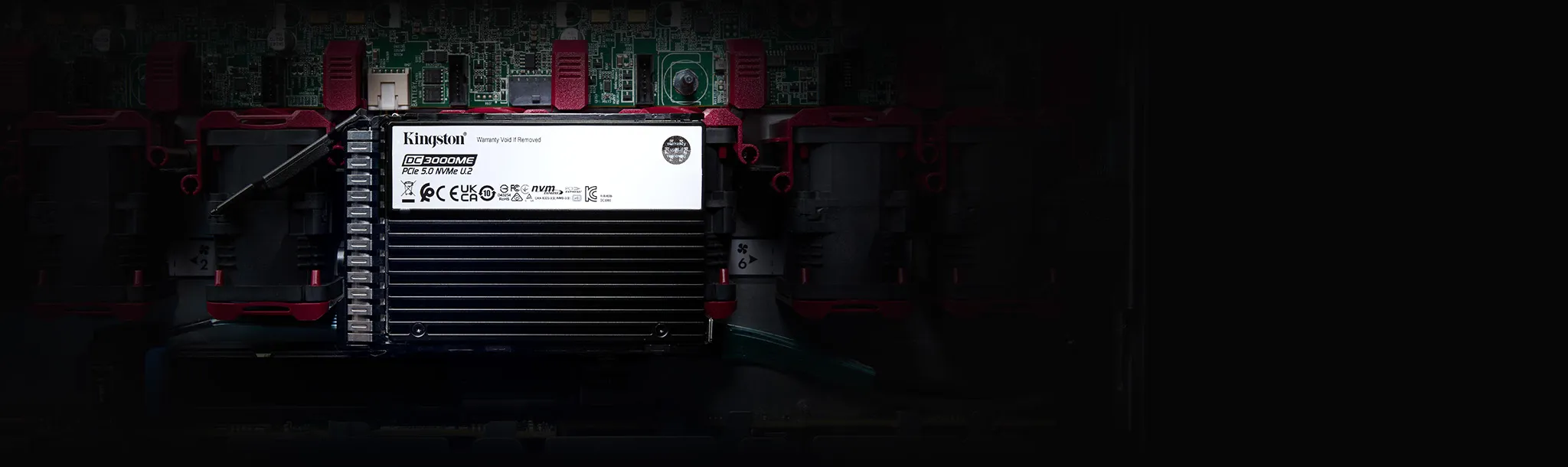 Kingston DC300ME 3.84TB U.2 NVMe Gen5 Enterprise SSD overview 3