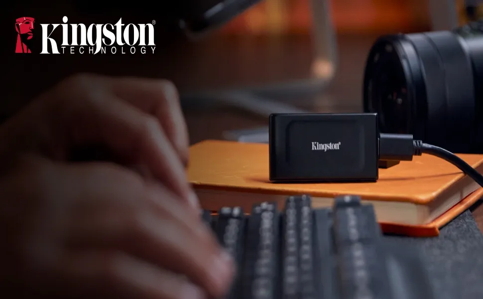 Kingston XS1000 1TB USB 3.2 Gen 2 External SSD (Black) overview 1
