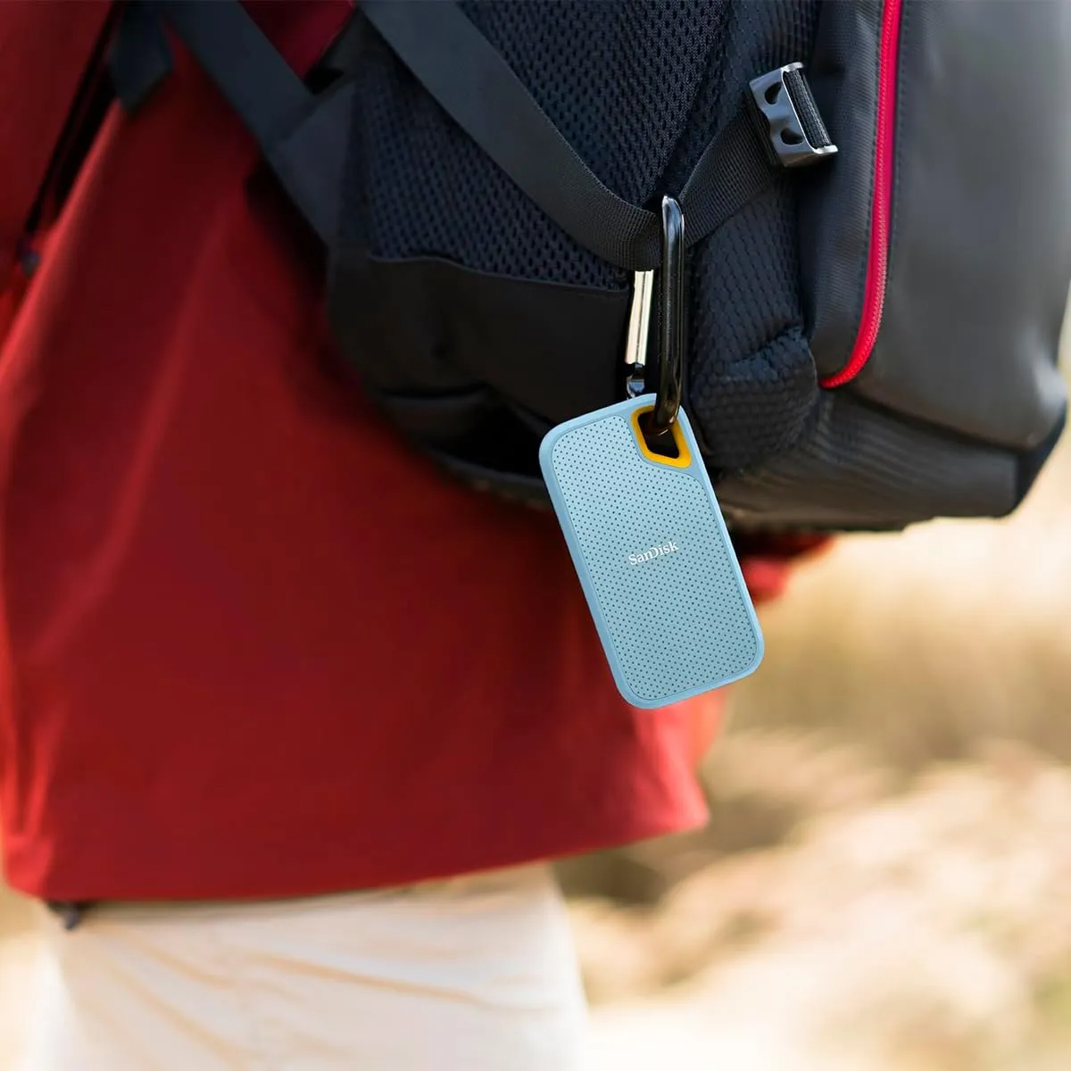SanDisk E61 1TB Extreme Portable SSD 1050MB/s - ( SkyBlue ) overview 1
