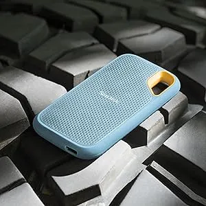 SanDisk E61 4TB Extreme Portable SSD 1050MB/s - ( SkyBlue ) overview 3