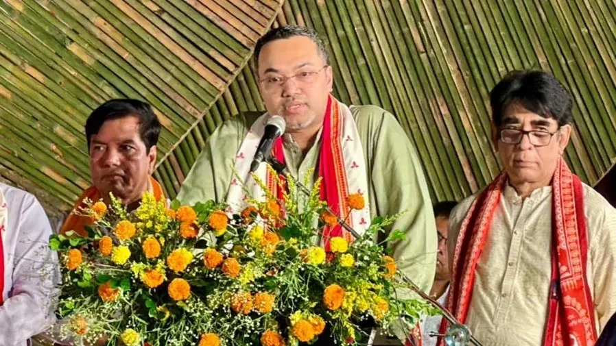 সংখ্যালঘু সংখ্যাগুরুর বিভাজন নয়, পরিচয় হবে বাংলাদেশি: মাহদী আমিন