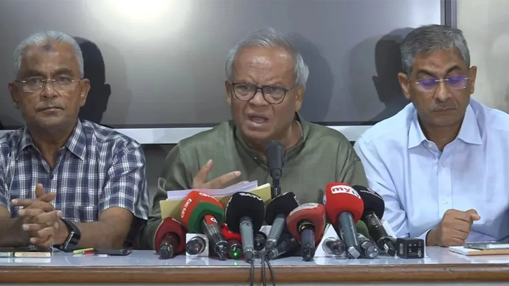 অন্য দেশের তুলনায় বাংলাদেশে জ্বালানি তেলের দাম কম : রিজভী