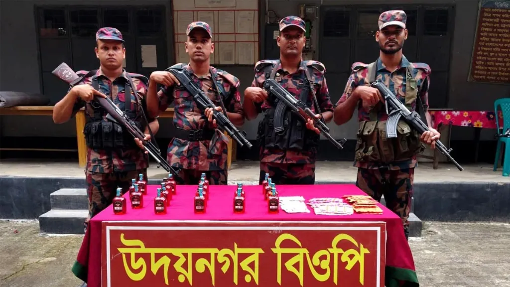 কুষ্টিয়া সীমান্তে বিজিবির পৃথক অভিযানে বিপুল ভারতীয় মাদক উদ্ধার