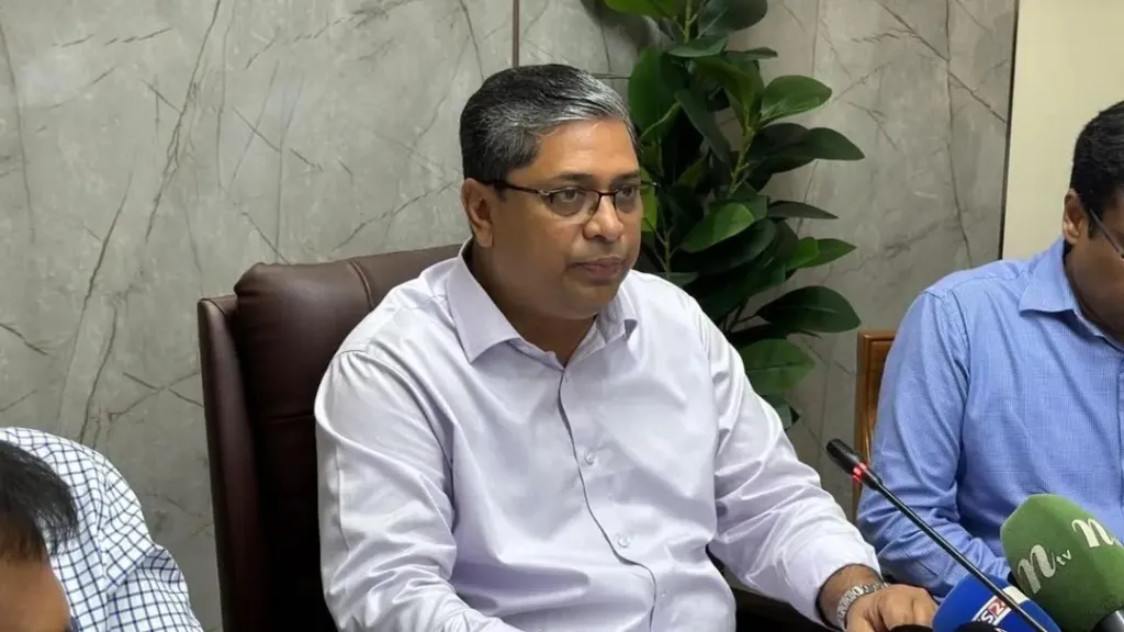 স্থানীয় সরকার প্রতিষ্ঠানে ছাদে সৌরবিদ্যুৎ, লক্ষ্য ৩০০ মেগাওয়াট
