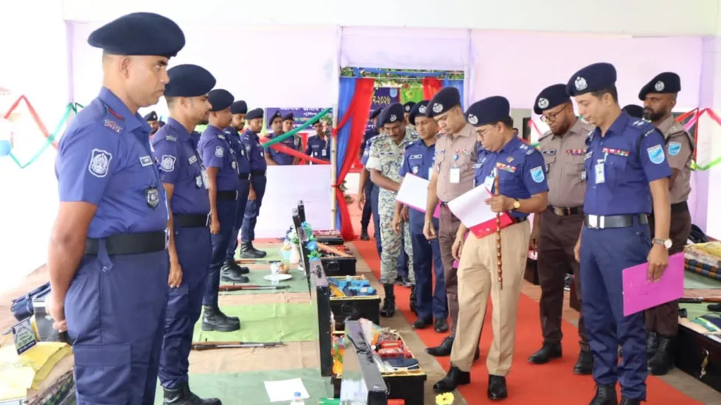 গোপালগঞ্জে পুলিশ সদস্যদের বিভাগীয় পদোন্নতি পরীক্ষার ক্যাম্প মূল্যায়ন