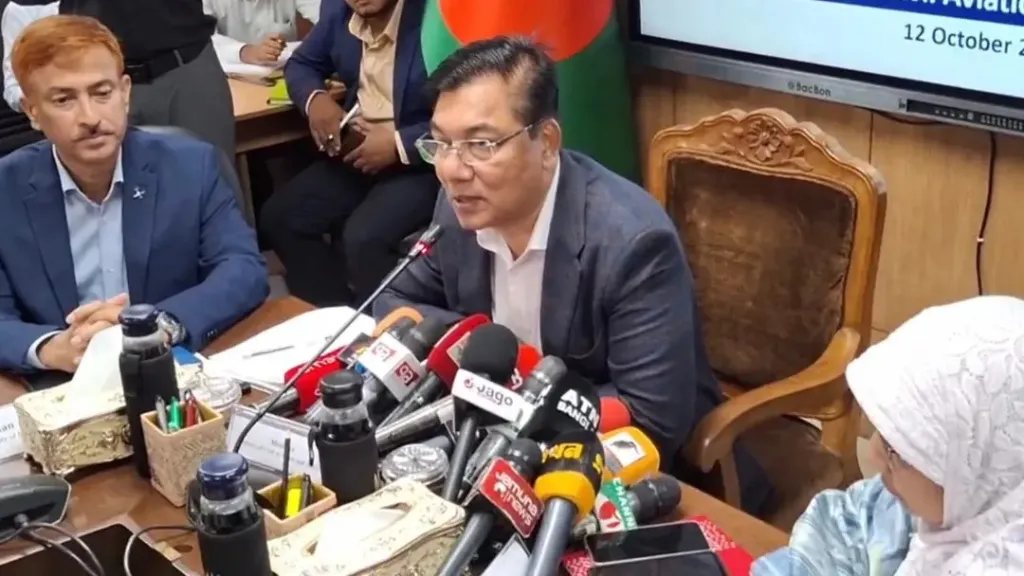 রিয়াদগামী ফ্লাইট স্থগিতে যাত্রীদের ভোগান্তি কমাতে বিমানমন্ত্রীর নির্দেশ