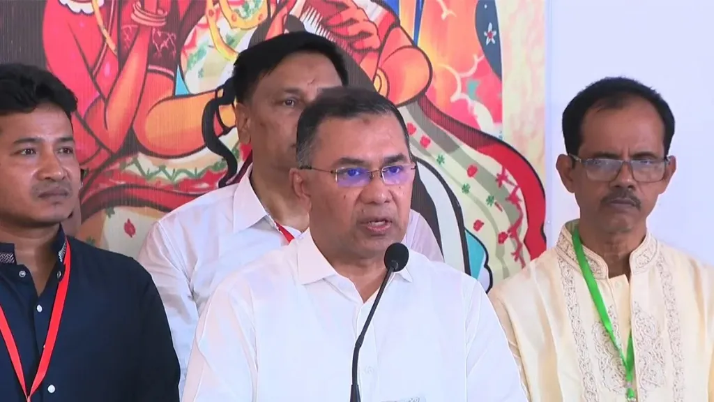 সরকার ঐক্যবদ্ধভাবে এগিয়ে যেতে চাইলেও একটি মহল বিভ্রান্তি ছড়াচ্ছে : প্রধানমন্ত্রী