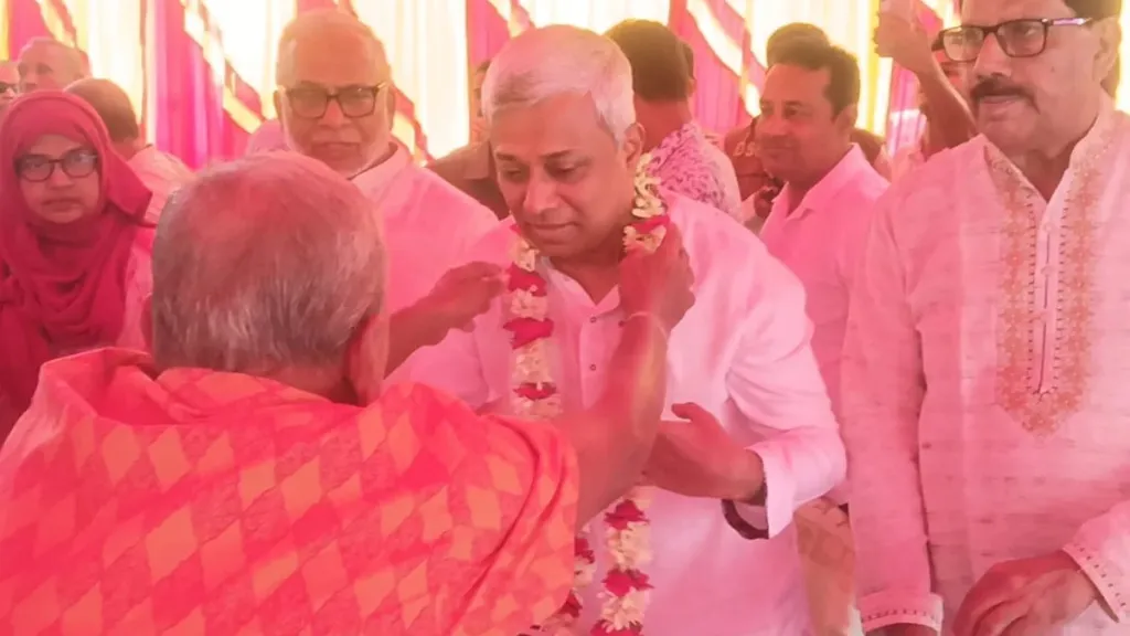 সমাজে শান্তি থাকুক একাত্তর ও চব্বিশের পরাজিতরা তা চায় না : জ্বালানি প্রতিমন্ত্রী