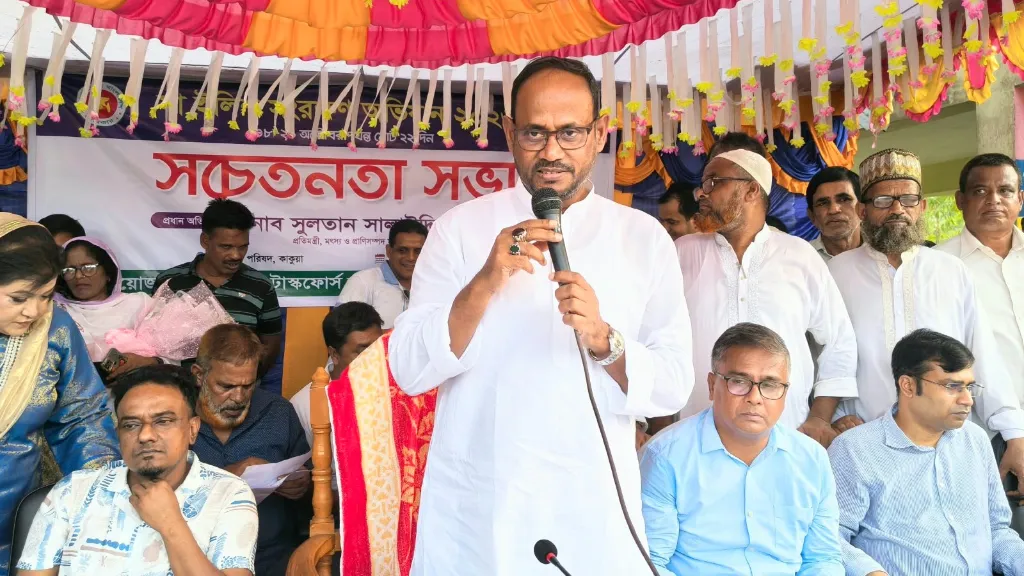 ইলিশ সংরক্ষণে সবাইকে এগিয়ে আসতে হবে: প্রতিমন্ত্রী টুকু