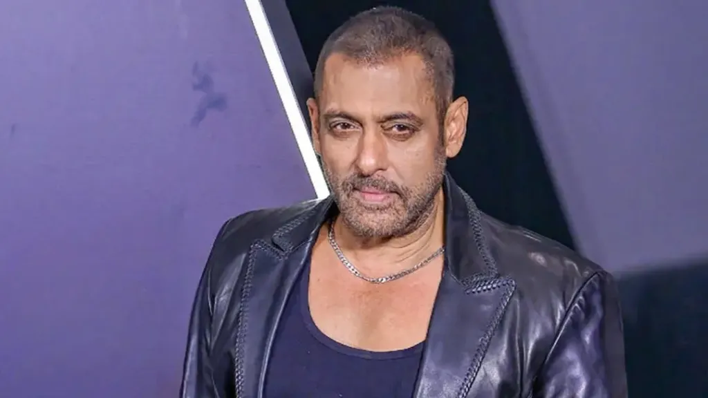 নায়িকার ‘আপত্তিকর’ ছবি তোলা নিয়ে সালমানের হুঁশিয়ারি