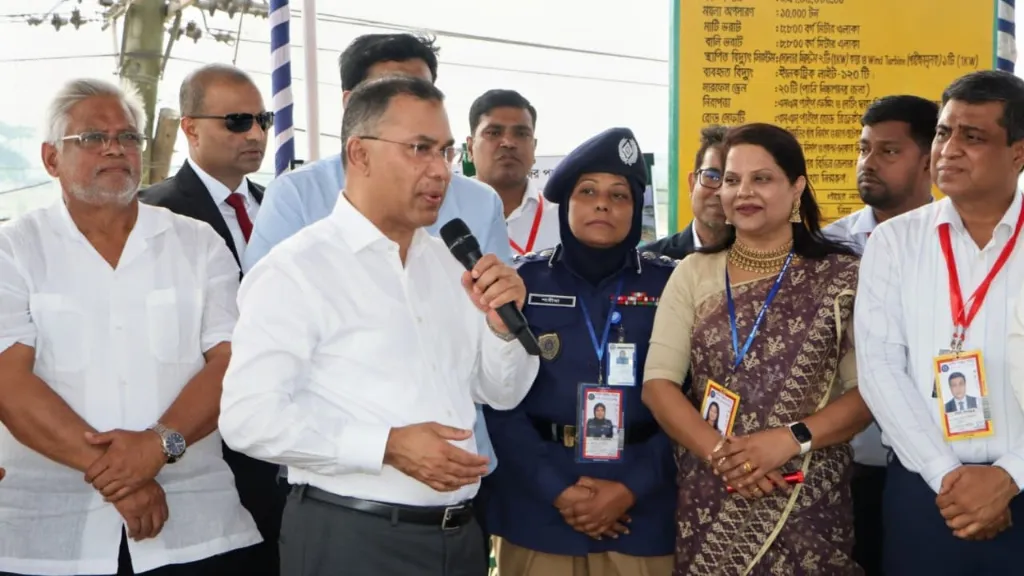 ময়লার ভাগাড় থেকে দৃষ্টিনন্দন বাগান: ডিসি ফরিদার উদ্যোগের প্রশংসায় প্রধানমন্ত্রী