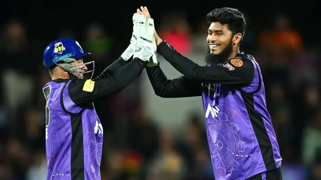 অস্ট্রেলিয়ার কোচের দায়িত্বে মনোযোগ দিতে অবসর নিলেন রিশাদের সতীর্থ