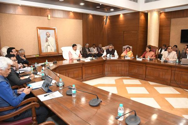 पंचायत एवं ग्रामीण विकास विभाग की गतिविधियां आम आदमी के जीवन स्तर में सुधार लाने में देती हैं महत्वपूर्ण योगदान : मुख्यमंत्री डॉ. यादव