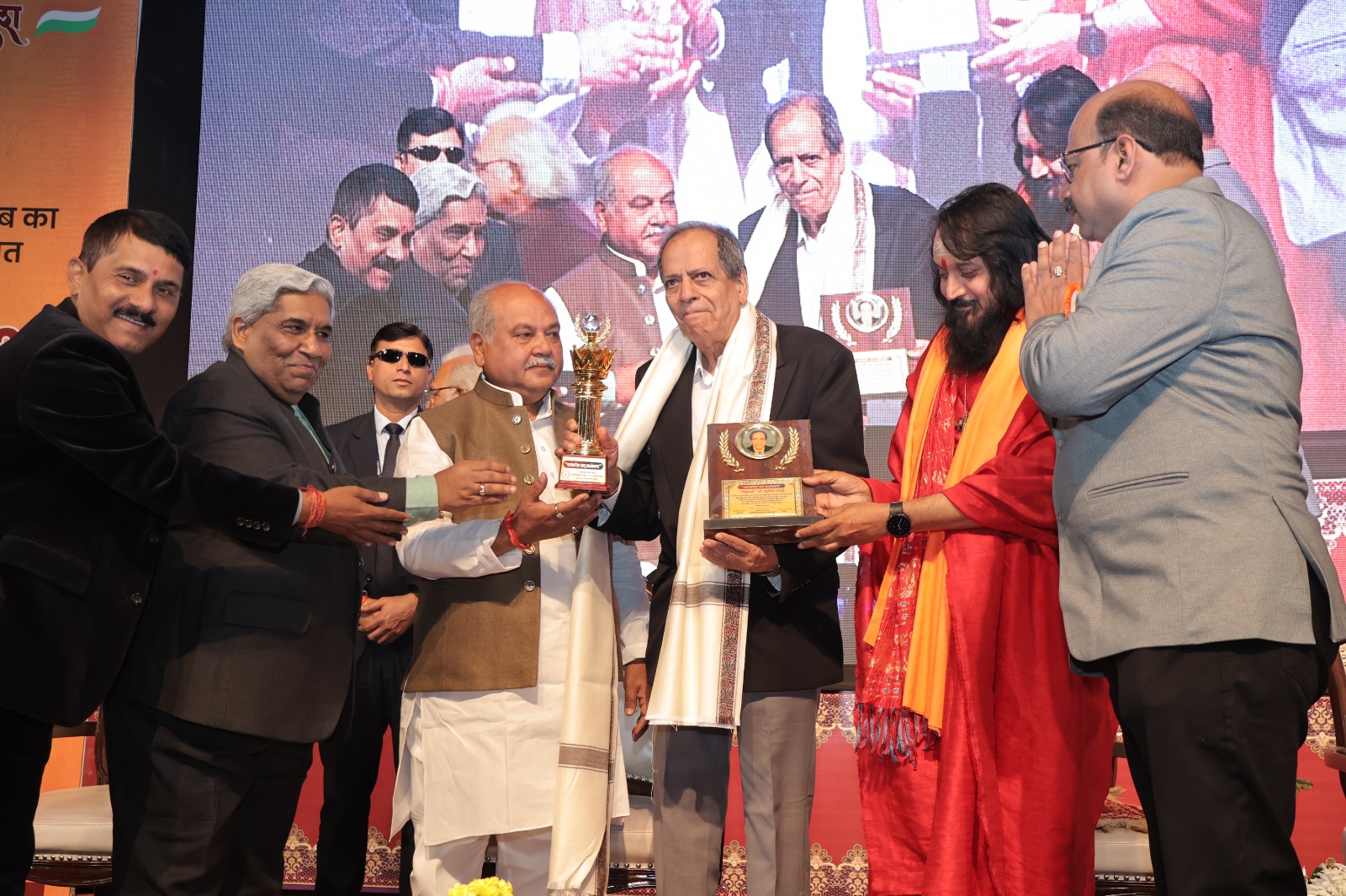 पत्रकारिता समाज में चेतना का संचार करती हैं: विधानसभा अध्यक्ष श्री तोमर